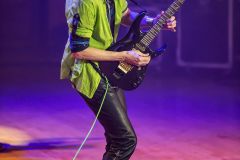 Steve-Vai-7-aprile-2023-Teatro-Dal-Verme-di-Milano-4