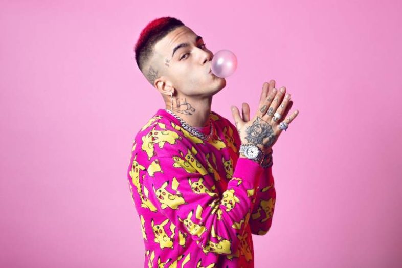 SFERA EBBASTA lancia il Family Pack.