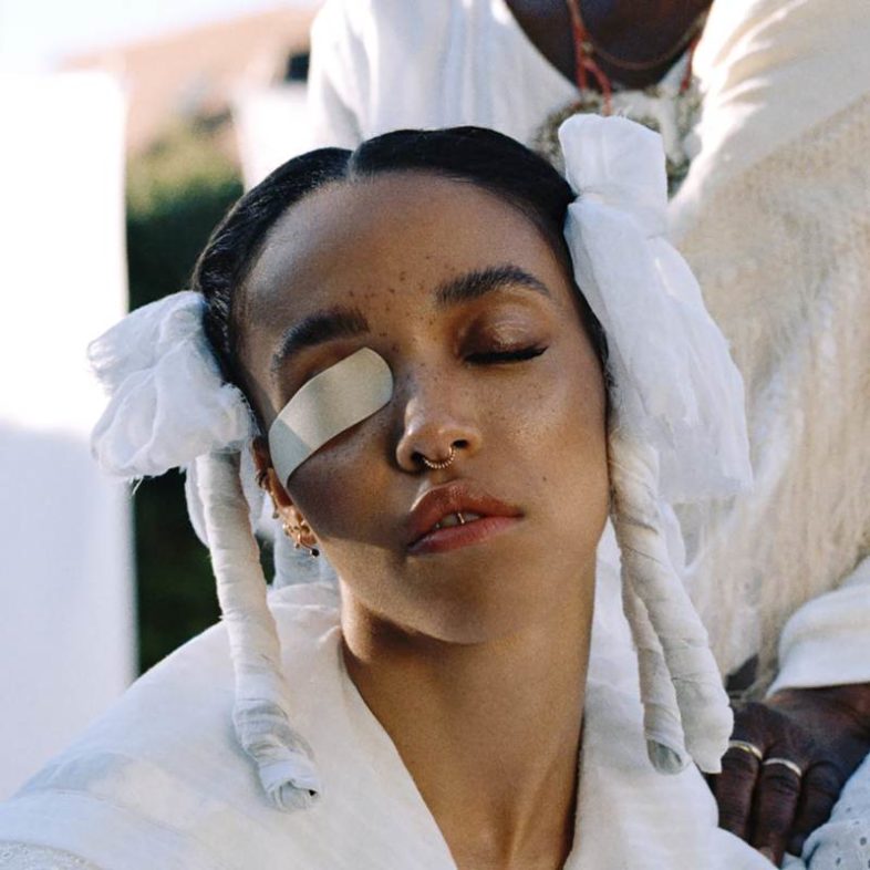 Video: FKA twigs – Home With You