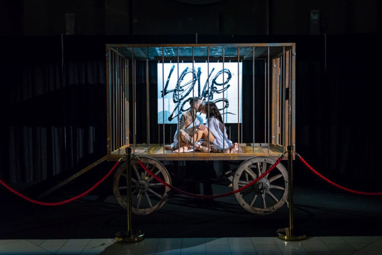 ACHILLE LAURO “Love is Love” la sua installazione artistica al Museo del Cinema di Torino