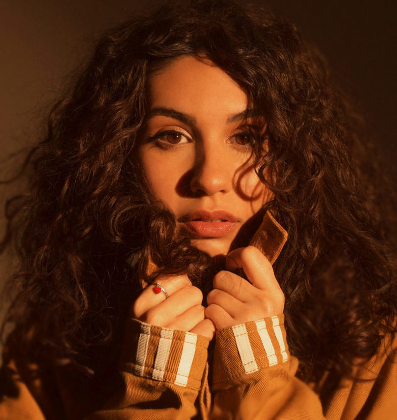 Video Intervista – ALESSIA CARA: nel nuovo disco scoprirete una nuova parte di me