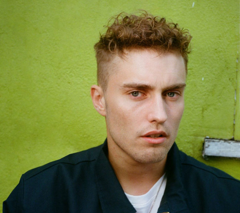 SAM FENDER la nuova numero uno nella classifica album UK