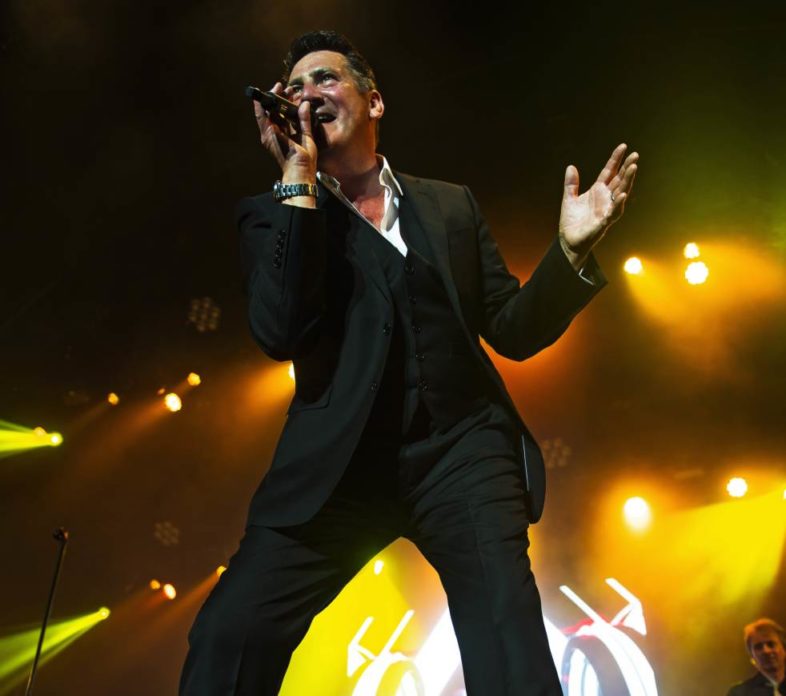 TONY HADLEY celebra 40 anni di carriera con il 40th Anniversary Tour [Info e biglietti]