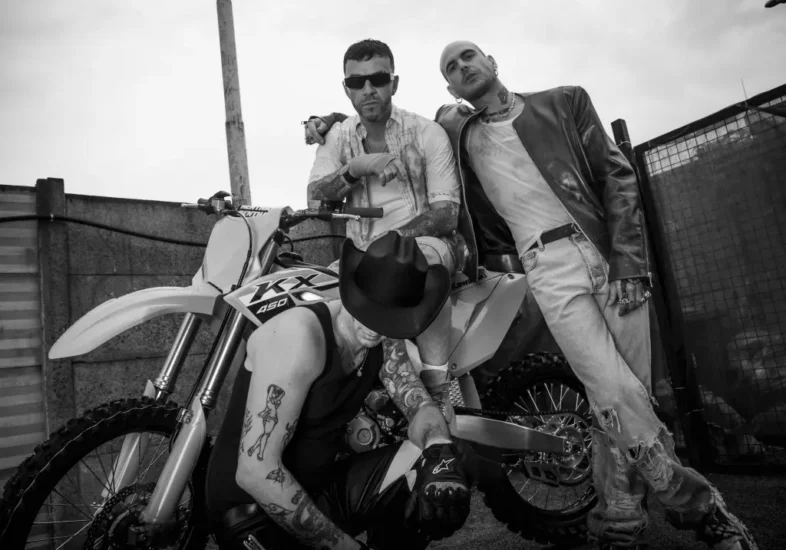 ACHILLE LAURO, SALMO, GEMITAIZ guarda il video di “Banda Kawasaki”