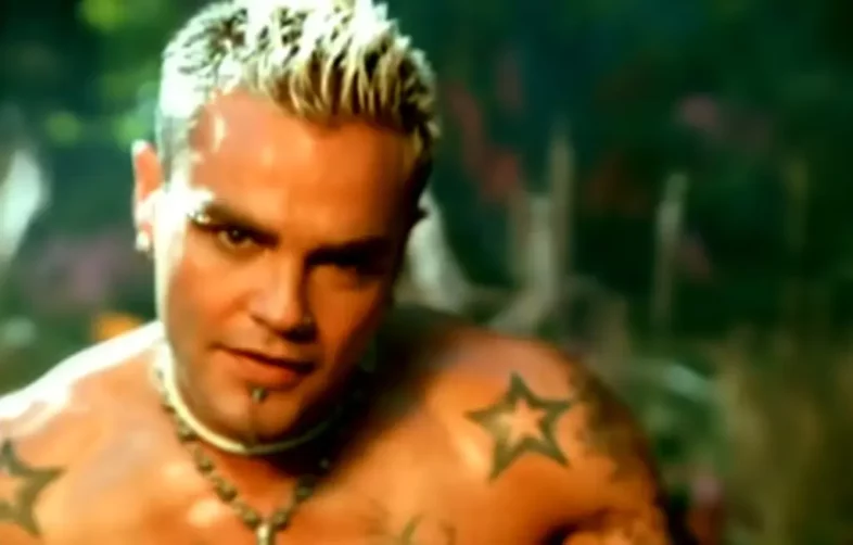 È morto Shifty Shellshock il cantante dei CRAZY TOWN