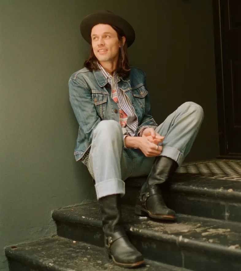 JAMES BAY “Up All Night” il nuovo singolo con THE LUMINEERS & NOAH KAHAN